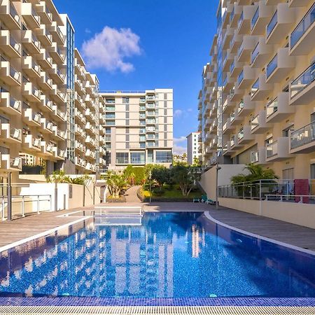 Blue Sky Apartment With Pool By Hr Madeira 푼샬 외부 사진